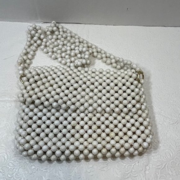 VTG White Beaded Fold Over Retro Shoulder Handbag Made in Japan 9"x6" - Picture 4 of 14